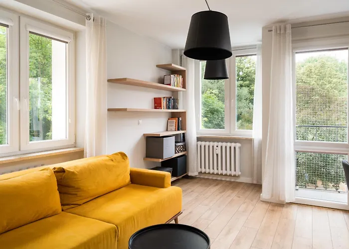 Saska Kepa Comfy By Bookinghost Apartamento