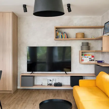 Saska Kepa Comfy By Bookinghost דירה *