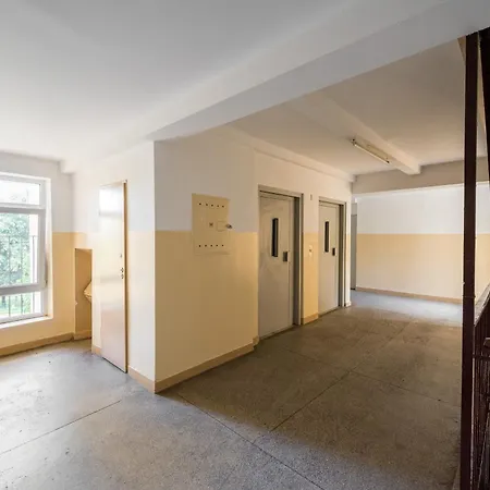 Saska Kepa Comfy Apartment Warsaw