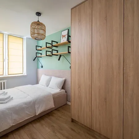 Apartment Saska Kepa Comfy Warsaw