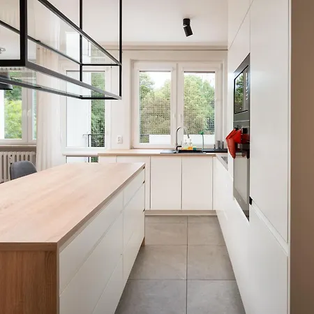 Appartamento Saska Kepa Comfy By Bookinghost