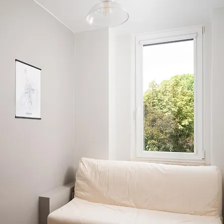Saska Kepa Comfy Apartment *
