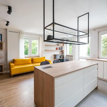 Apartment Saska Kepa Comfy *