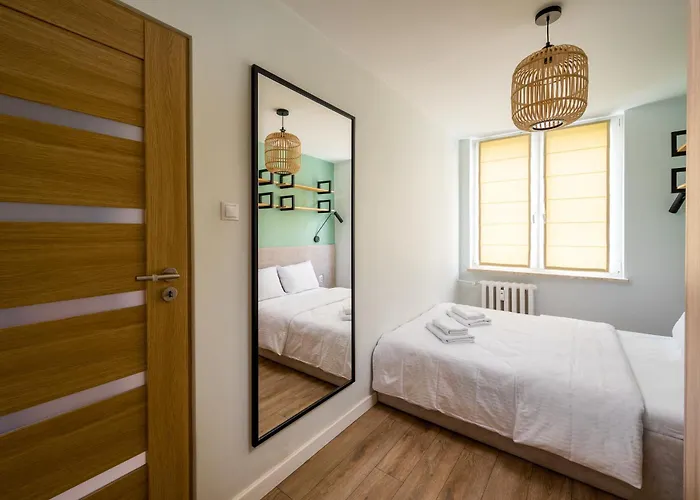 Saska Kepa Comfy By Bookinghost Warsaw