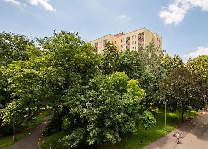 Saska Kepa Comfy By Bookinghost Apartment *